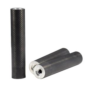 Carbon fiber slitting roller